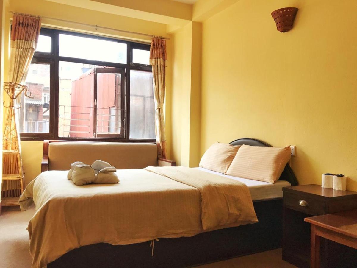 Hotel Yala Peak Kathmandu Bagian luar foto
