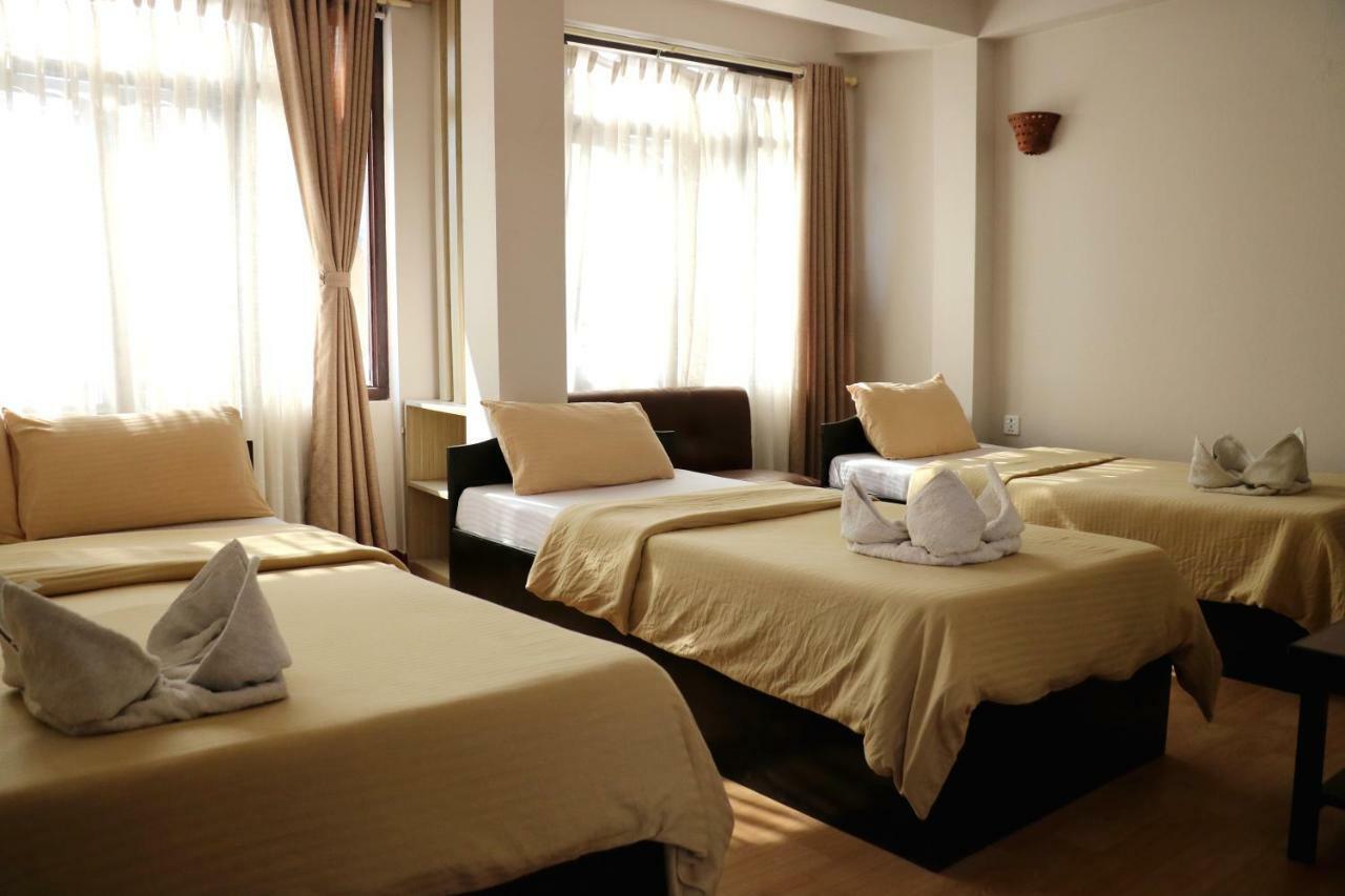 Hotel Yala Peak Kathmandu Bagian luar foto